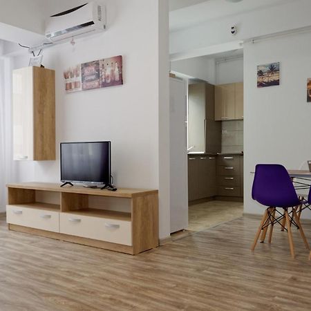 Apartament Ema Summerland Lejlighed Mamaia Eksteriør billede