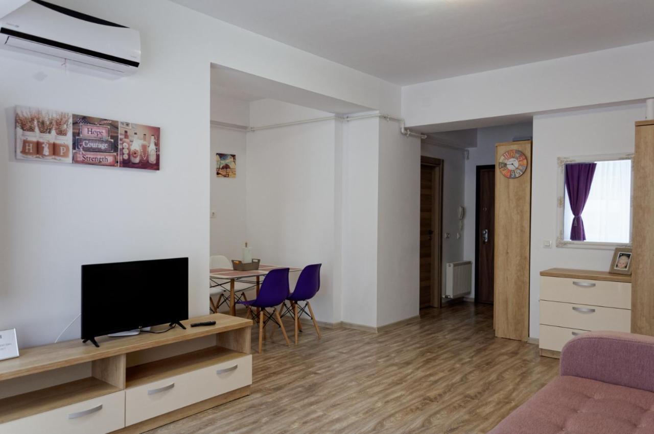 Apartament Ema Summerland Lejlighed Mamaia Eksteriør billede